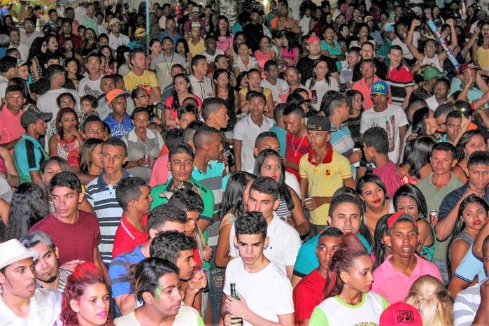 Veja como foi o Show da Farra da Gordinha em Francinópolis - Imagem 7