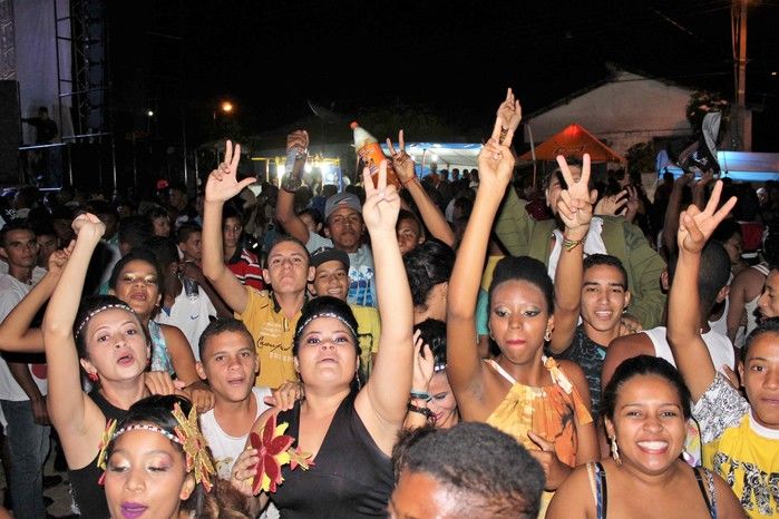 Veja como foi o Show da Farra da Gordinha em Francinópolis - Imagem 11