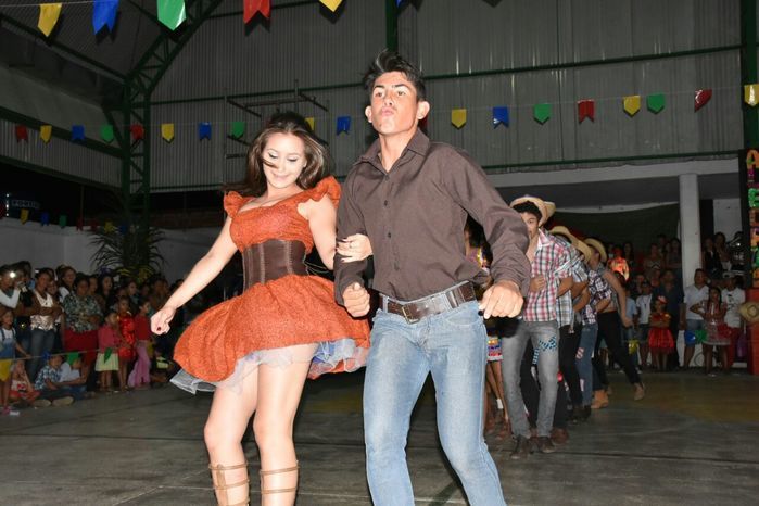 Prefeitura de Alegrete realiza com sucesso o III Arraiá da Alegria - Imagem 76