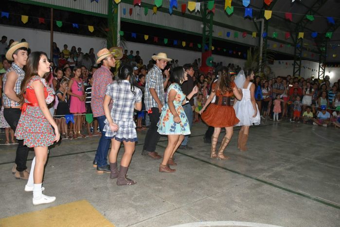 Prefeitura de Alegrete realiza com sucesso o III Arraiá da Alegria - Imagem 102