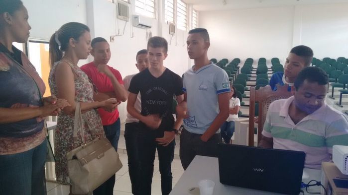 Representantes institucionais discutem o Projeto Formando Cidadãos - Imagem 1