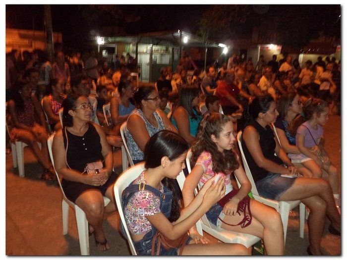 Projeto Risos de Maio realiza evento cultural em Inhuma - Imagem 11