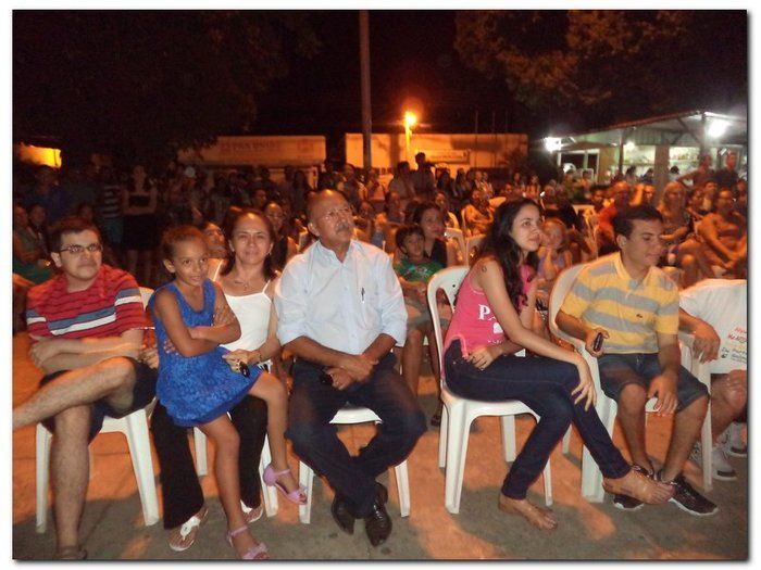Projeto Risos de Maio realiza evento cultural em Inhuma - Imagem 3