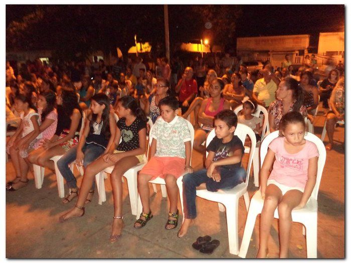 Projeto Risos de Maio realiza evento cultural em Inhuma - Imagem 7