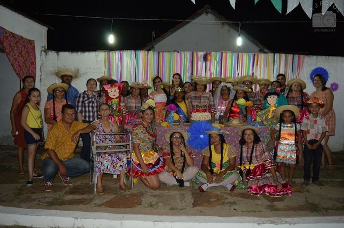 Equipe do Caps realiza o II Arraiá com os usuários do CAPS Renascer - Imagem 16