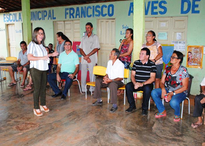Moradores apelam para prefeitura resolver problema de água          - Imagem 12