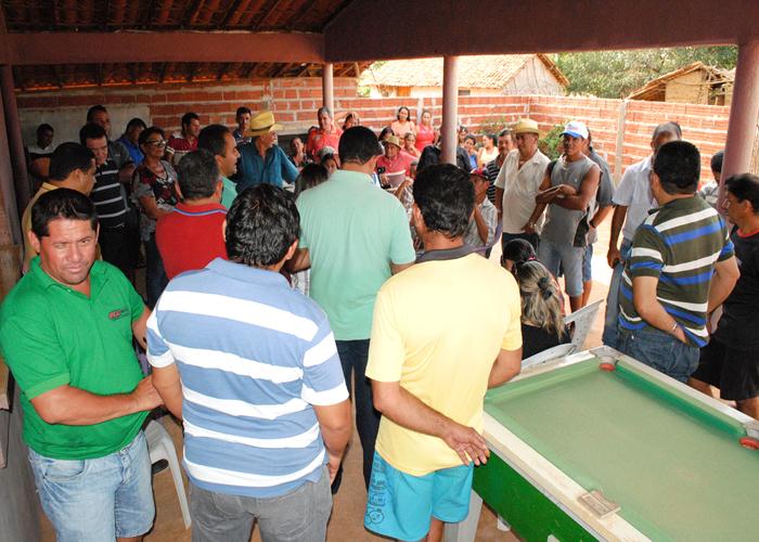 Moradores apelam para prefeitura resolver problema de água          - Imagem 5