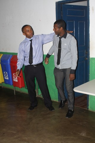 Alunos do EJA Participam de Projeto de Teatro - Imagem 14