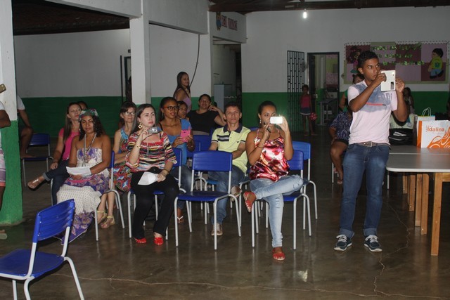 Alunos do EJA Participam de Projeto de Teatro - Imagem 12