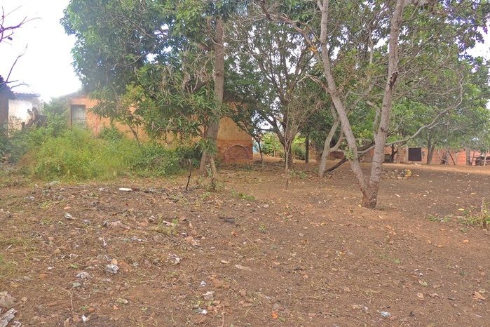 Imóvel com amplo terreno à venda no Bairro Santa Fé - Imagem 15