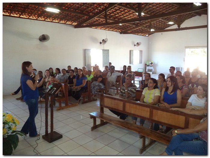 Secretaria Municipal de Saúde realiza palestre sobre suicídio - Imagem 9