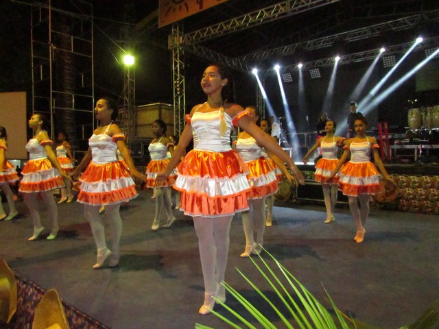 Mara Pavanelly Abriu Sessão de Shows da SDJ 2016 - Imagem 45