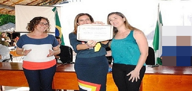 Iracema Portela é outorgada pela câmara com Título de Cidadania    