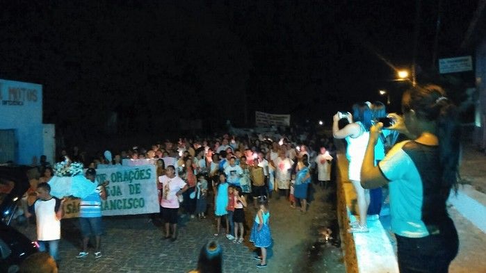 Caminhada pela paz abre Festejos religiosos em Francinópolis - Imagem 45