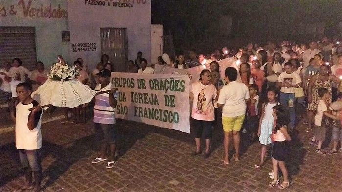Caminhada pela paz abre Festejos religiosos em Francinópolis - Imagem 17