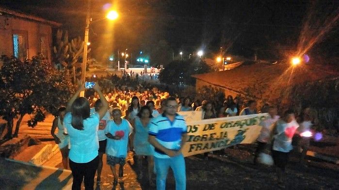 Caminhada pela paz abre Festejos religiosos em Francinópolis - Imagem 44