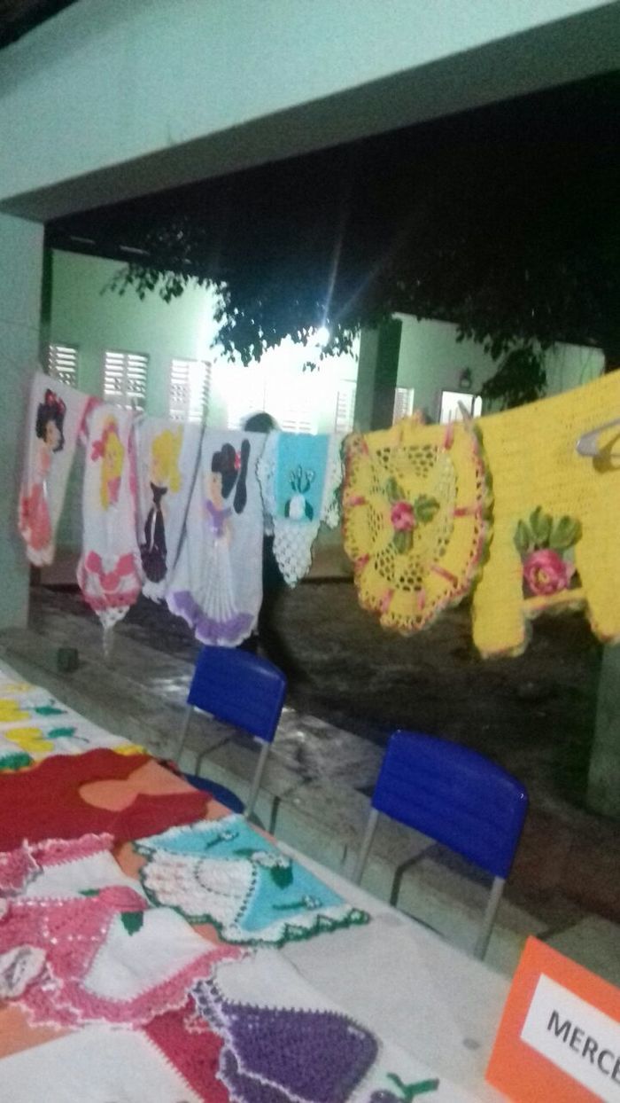 Alunos do EJA realizam primeira mostra de trabalhos artesanais. - Imagem 54