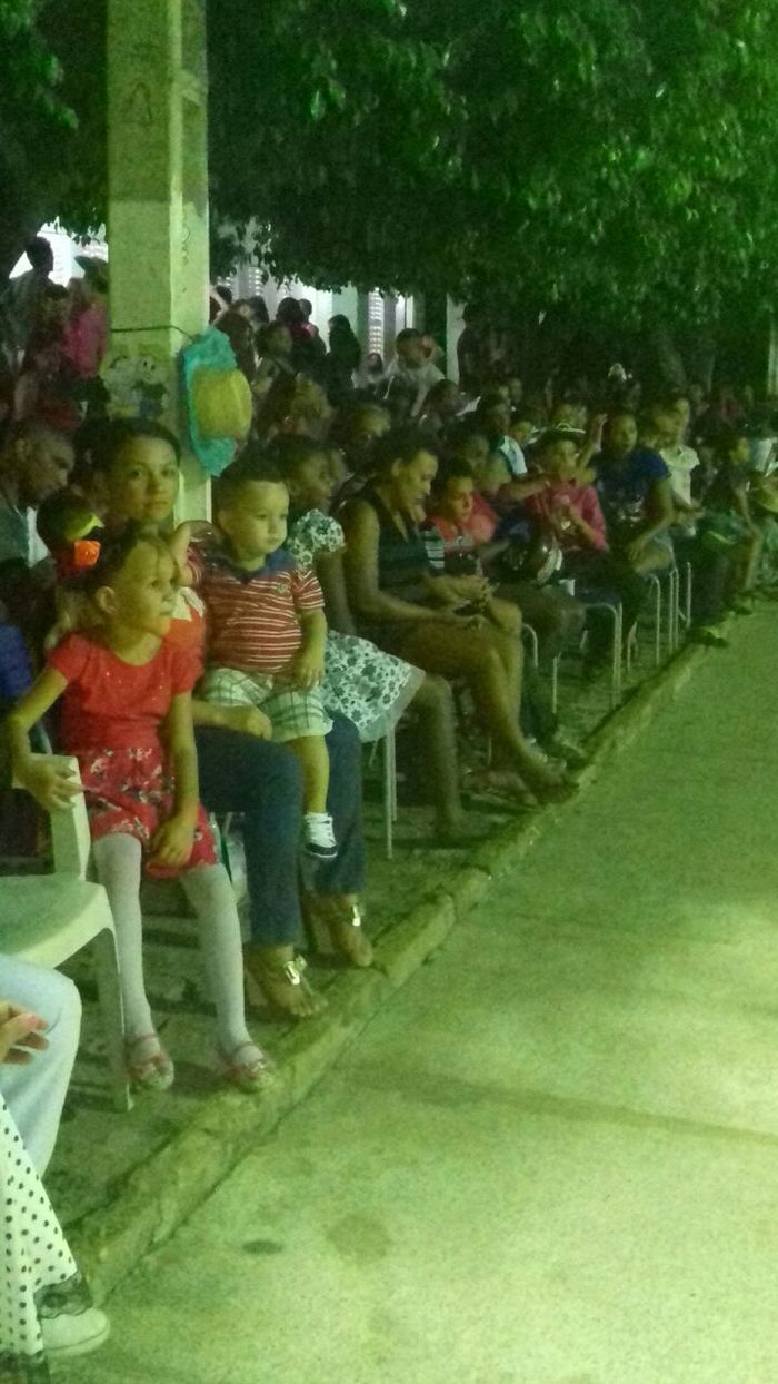 Alunos do EJA realizam primeira mostra de trabalhos artesanais. - Imagem 29