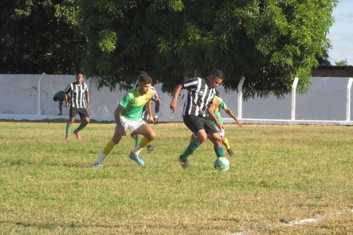 Vila Verde leva a melhor em campo e vence o Juventus - Imagem 11