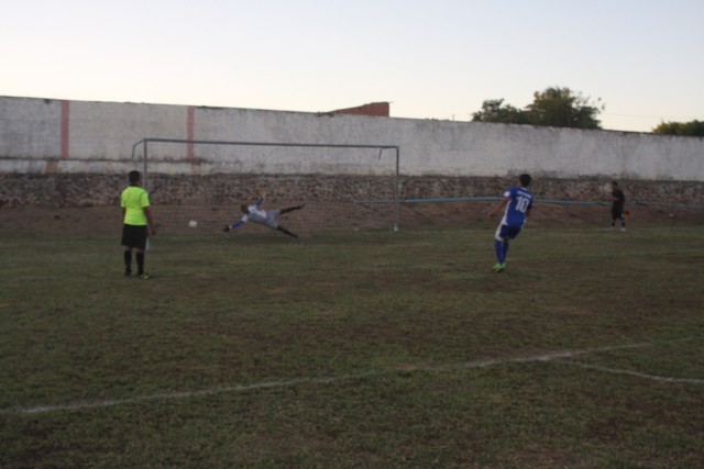 Dragões Vencem Santa Catarina Estão na Final da Taça Josias Soares - Imagem 124