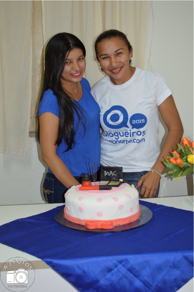 Equipe SEMTAS faz surpresa para Auxiliar Administrativa  - Imagem 16