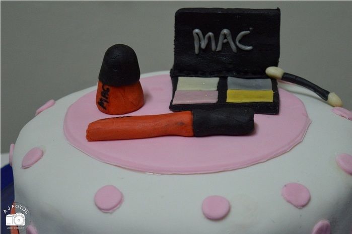 Equipe SEMTAS faz surpresa para Auxiliar Administrativa  - Imagem 2