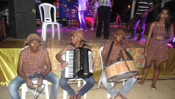 Arraiá do CRAS de Santo Inácio traz quadrilhas de cidades vizinhas  - Imagem 13