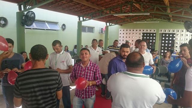 Hospital Regional de Valença comemora o Dia dos Pais. Fotos - Imagem 56