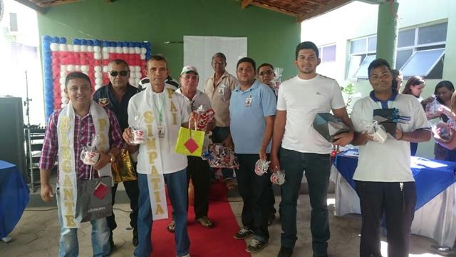 Hospital Regional de Valença comemora o Dia dos Pais. Fotos - Imagem 11