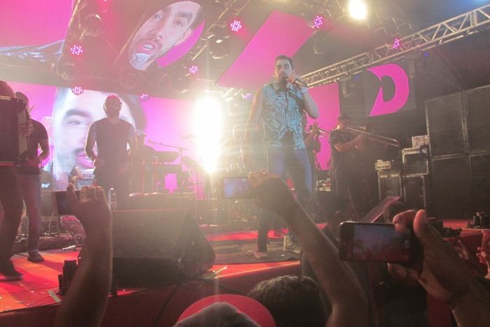 Show com Gabriel Diniz supera expectativa em Água Branca - Imagem 12