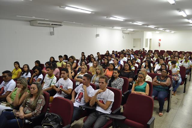 Mesa redonda debateu os 10 anos da Lei Maria da Penha - Imagem 3