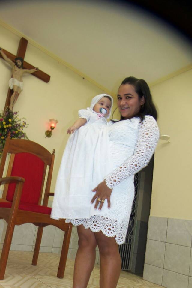 Celebração religiosa do Batizado de Maria Lucia. - Imagem 14