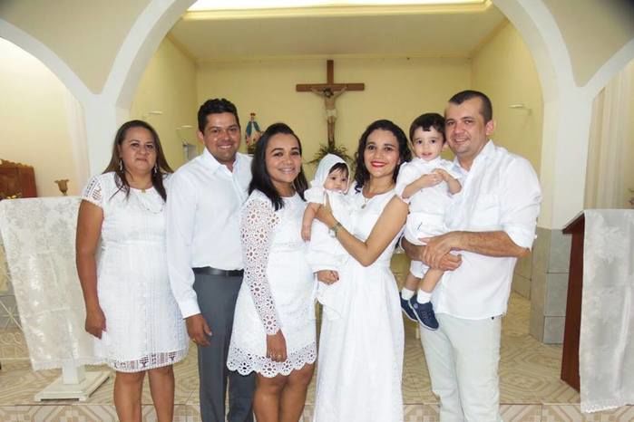 Celebração religiosa do Batizado de Maria Lucia. - Imagem 12