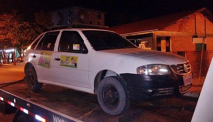 Carro de candidato é apreendido e motorista embriagado é preso - Imagem 1