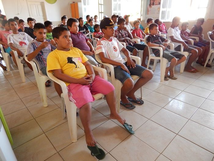 Mauro Galvão esteve com adolescentes e jogou com veterano. - Imagem 5
