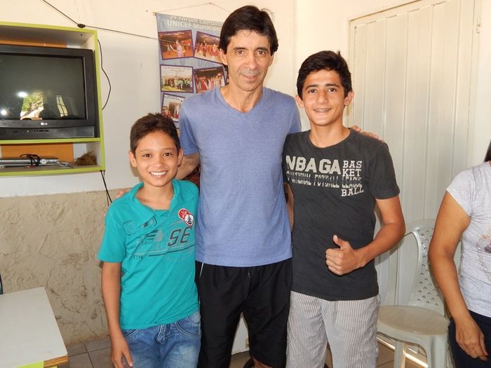 Mauro Galvão esteve com adolescentes e jogou com veterano. - Imagem 27