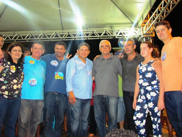 Capote e Nize arrastam multidão em grande carreata neste domingo - Imagem 16