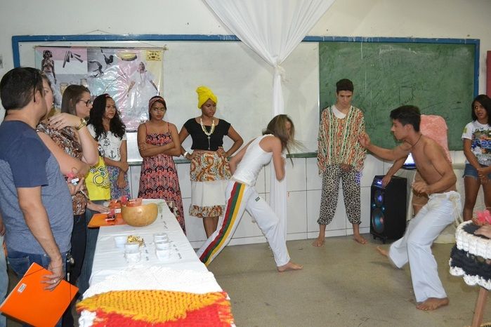 Palestra e Exposição marcam 2º dia da VIII Semana Cultural do ASA - Imagem 90