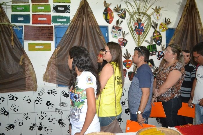 Palestra e Exposição marcam 2º dia da VIII Semana Cultural do ASA - Imagem 75
