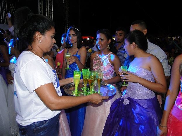 1ª e 2ª noite de semana cultural em atrai multidão - Imagem 6