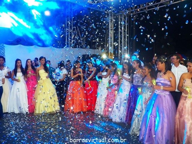 1ª e 2ª noite de semana cultural em atrai multidão - Imagem 4