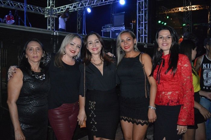 Sucesso de publico na tradicional festa ultima noite dos festejos  - Imagem 2