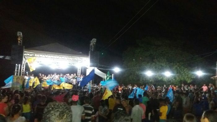 Multidão prestigia Capote em grande comício no Barreiro do Alcides - Imagem 3