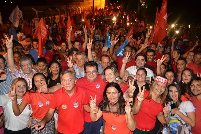 Venicio do Ó abre comitê com arrastão popular em Pimenteiras - Imagem 4