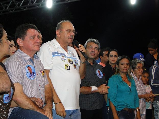 Capote e Manin realizaram grande comício no Bairro de Fátima - Imagem 2
