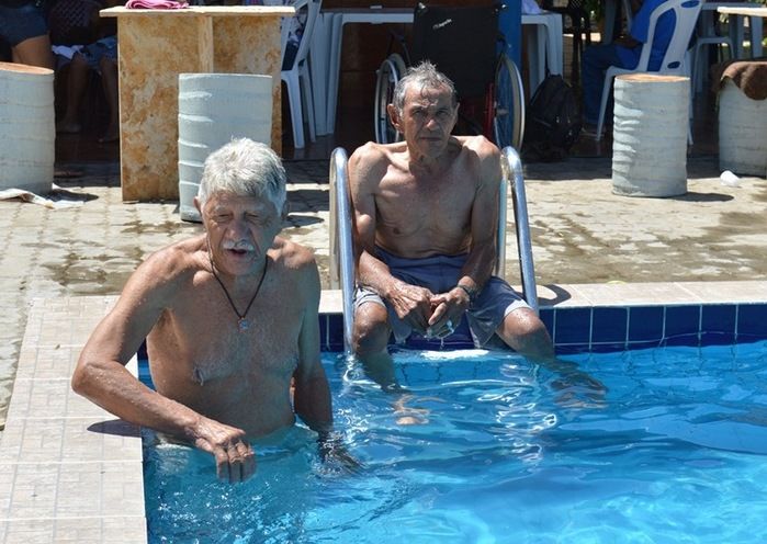 Assistência Social realiza manhã de lazer aos idosos. - Imagem 17