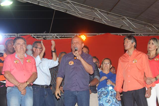 Coligação Muda Valença realiza comício no Novo Horizonte - Imagem 10