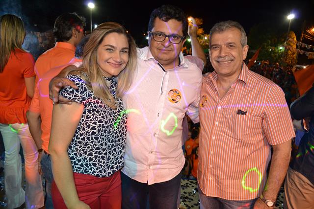 Coligação Muda Valença realiza comício no Novo Horizonte - Imagem 4