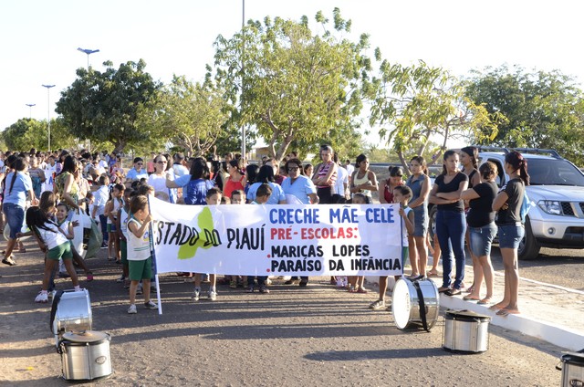 Escolas Realizaram Desfile No 7 de Setembro - Imagem 1