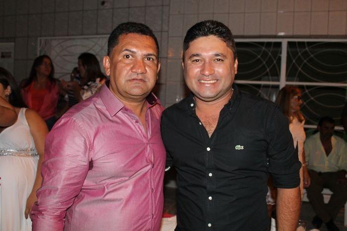 Prefeito, vice e veradores são empossados em Alegrete do Piauí - Imagem 181